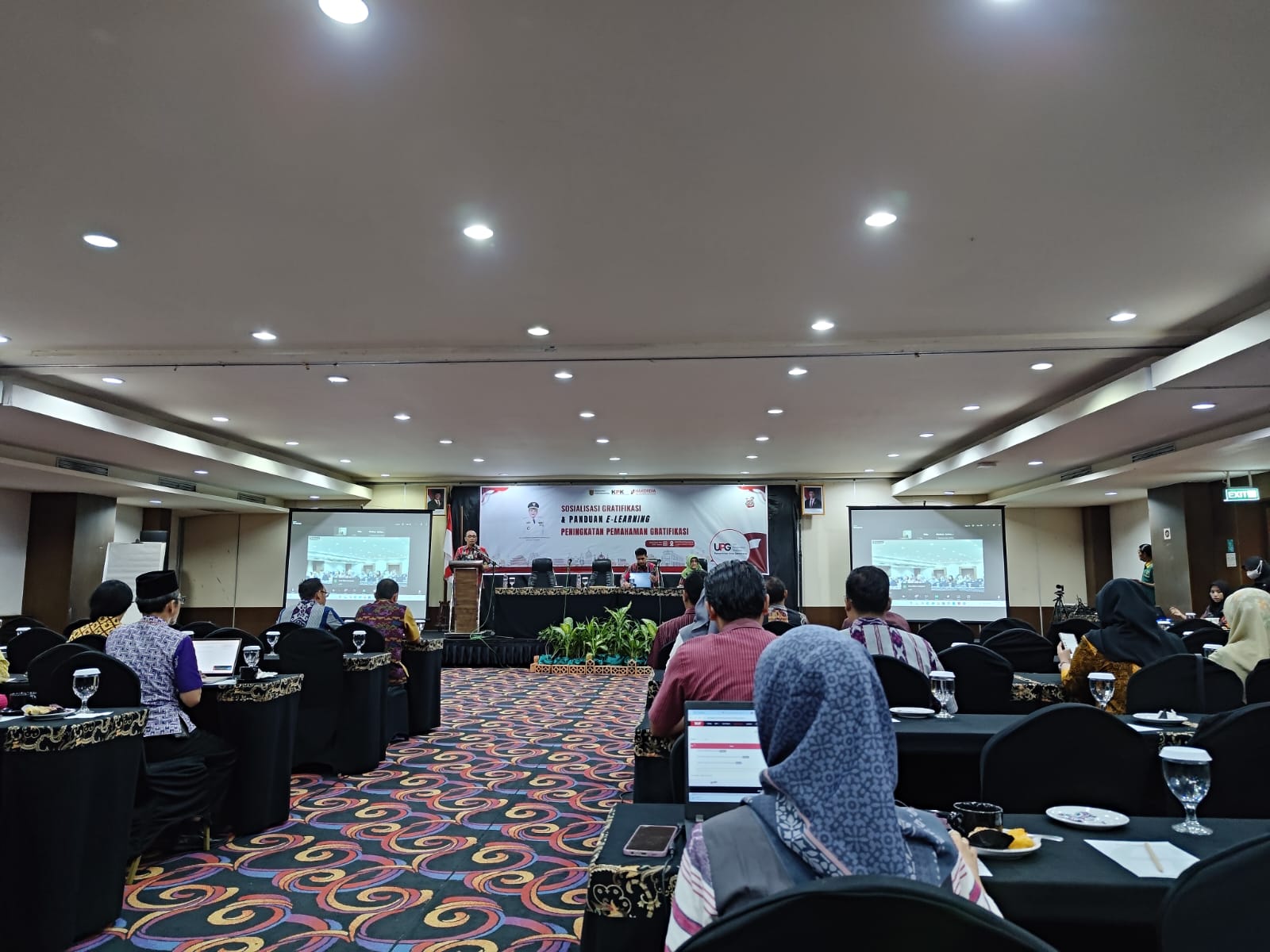 Menghadiri Sosialisasi Gratifikasi dan Panduan E-learning Peningkatan Pemahaman Gratifikasi